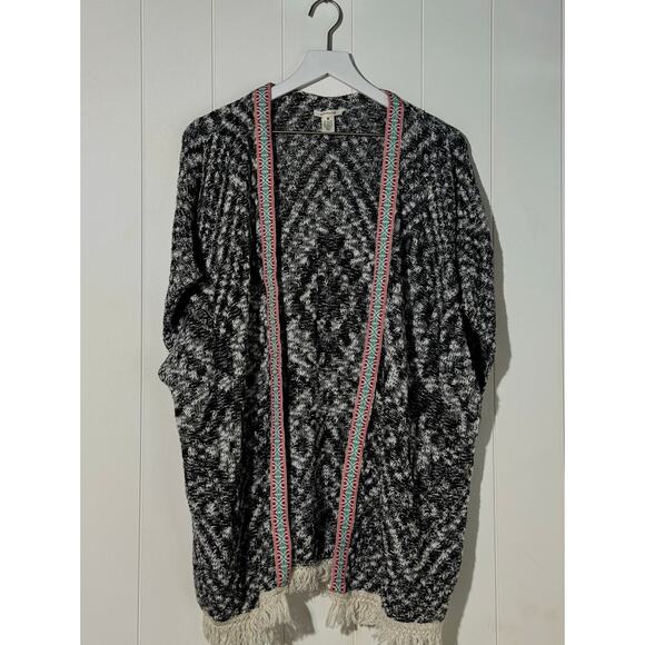 Westbound Open Cardigan Sweater Boho Medium Tribal Print Knit Kimono Fringe - Picture 1 of 5